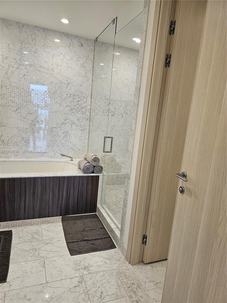 1000 Brickell Plz #PH5503, Miami FL 33131