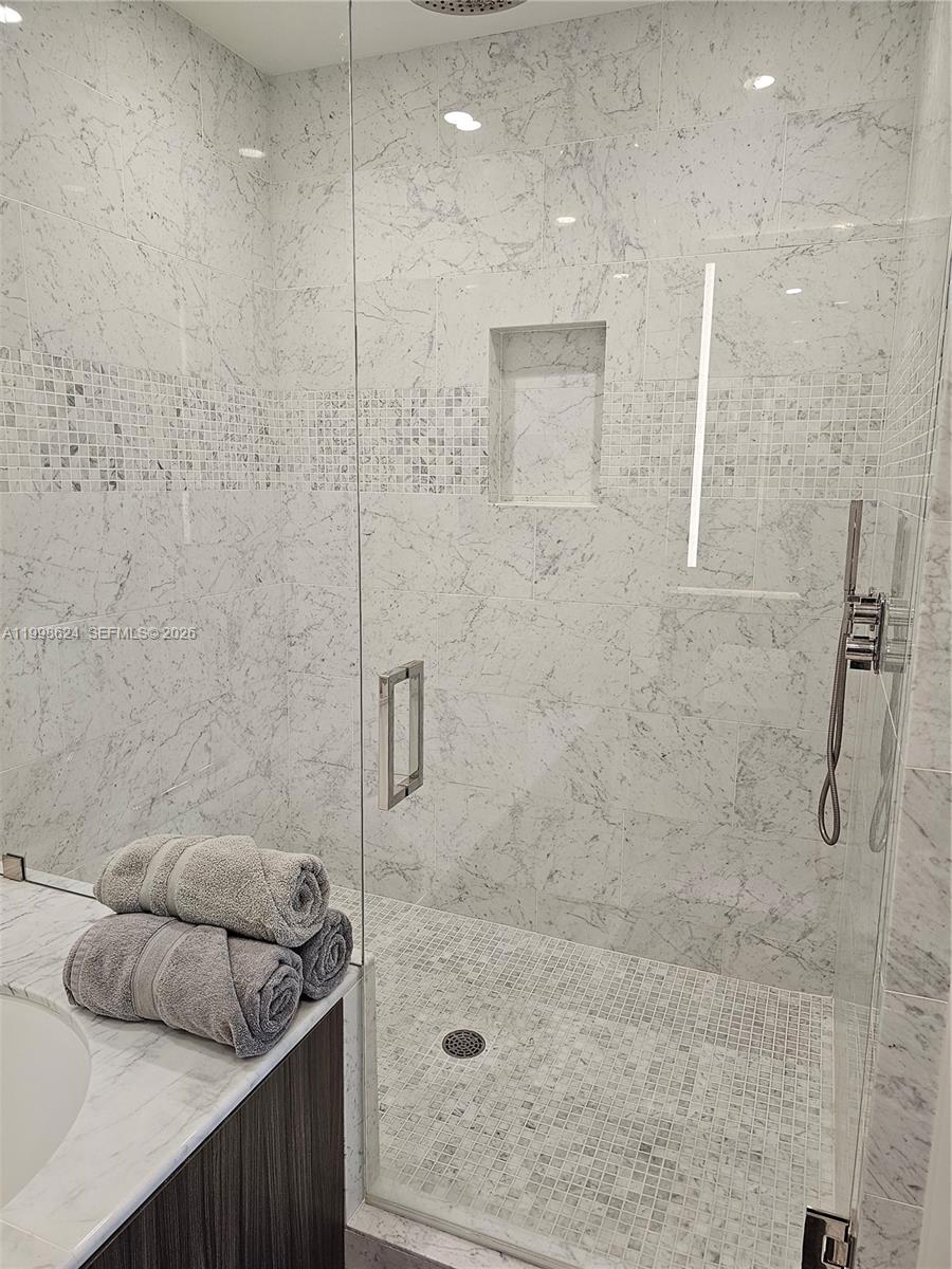 1000 Brickell Plz #PH5503, Miami FL 33131