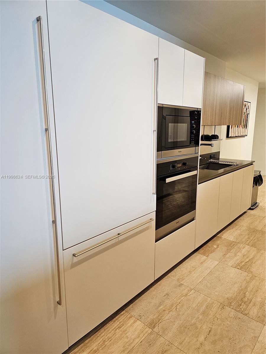 1000 Brickell Plz #PH5503, Miami FL 33131