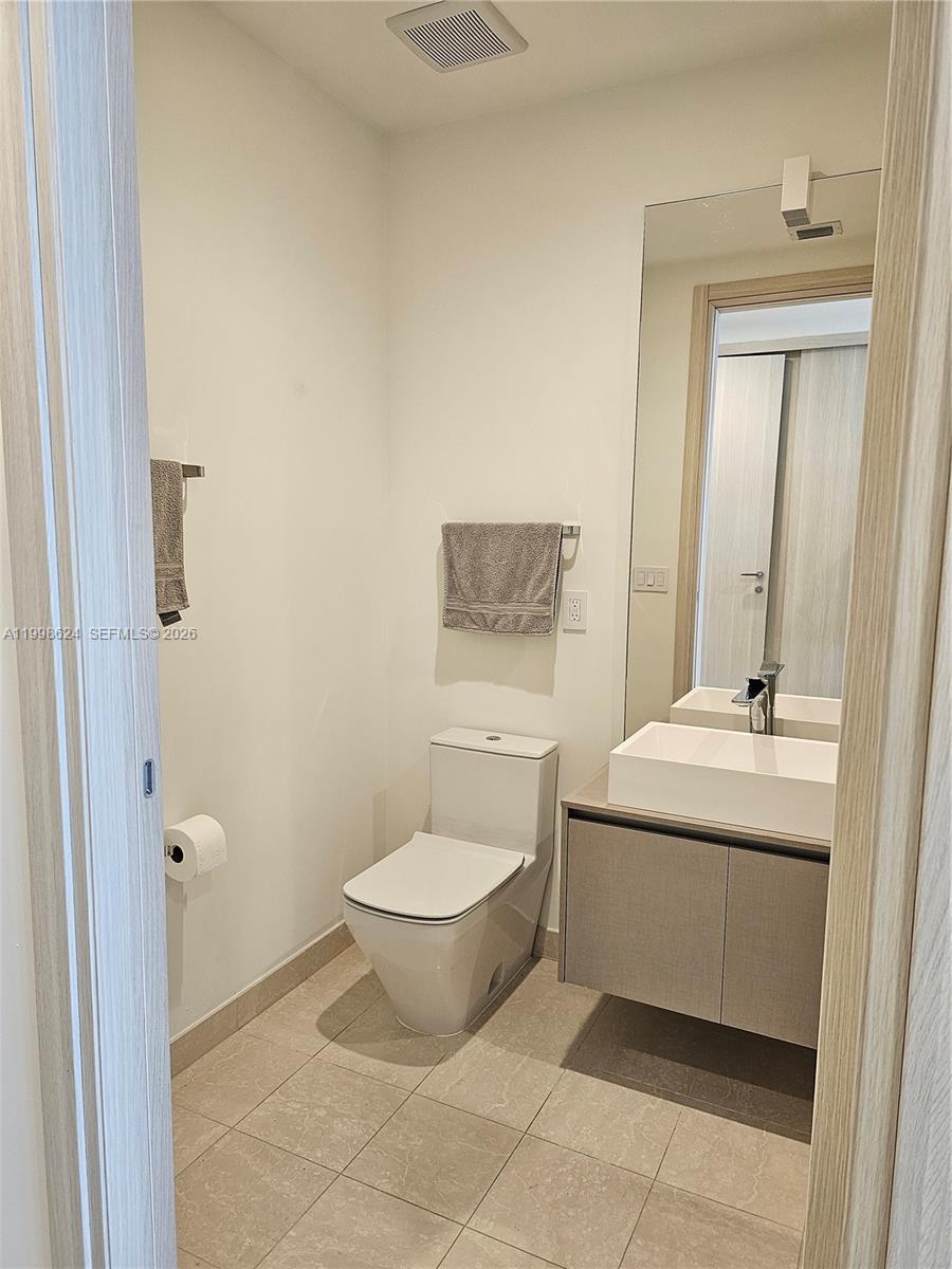 1000 Brickell Plz #PH5503, Miami FL 33131