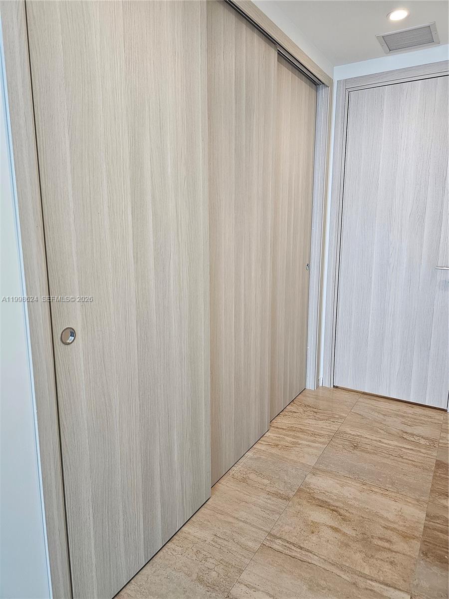1000 Brickell Plz #PH5503, Miami FL 33131
