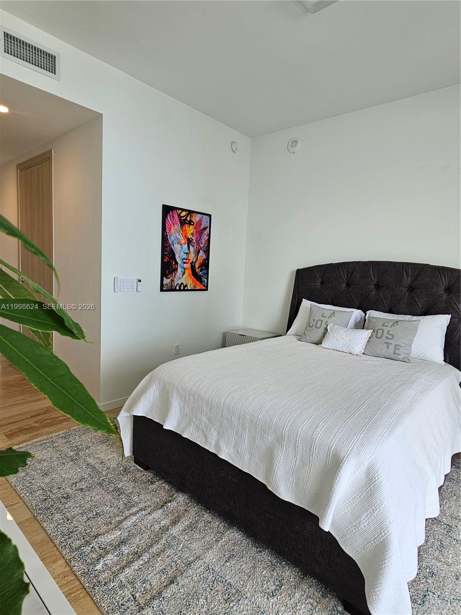 1000 Brickell Plz #PH5503, Miami FL 33131