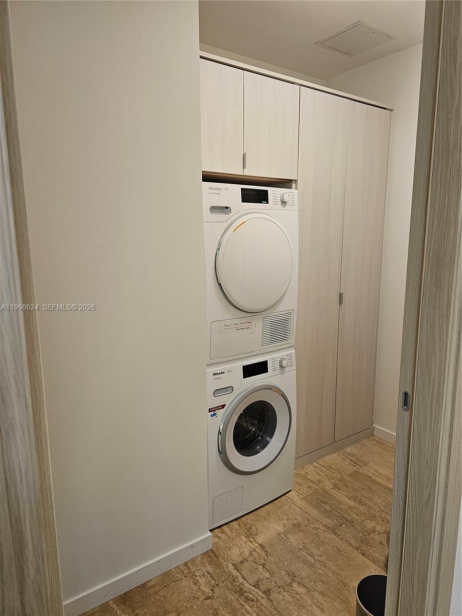 1000 Brickell Plz #PH5503, Miami FL 33131