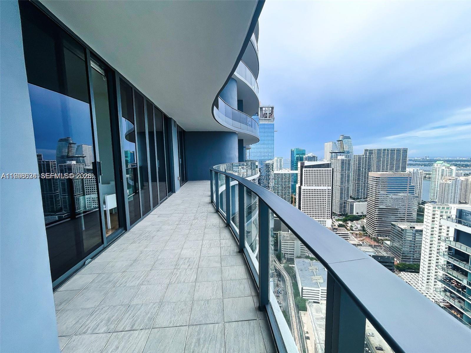 1000 Brickell Plz #PH5503, Miami FL 33131