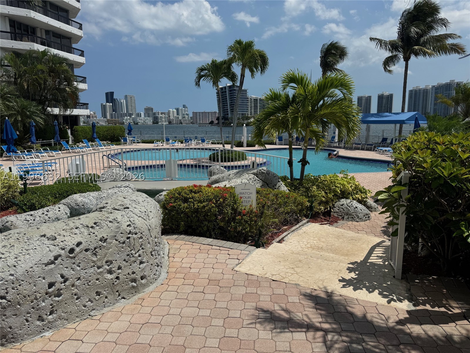 3530 Mystic Pointe Dr #2607, Aventura FL 33180