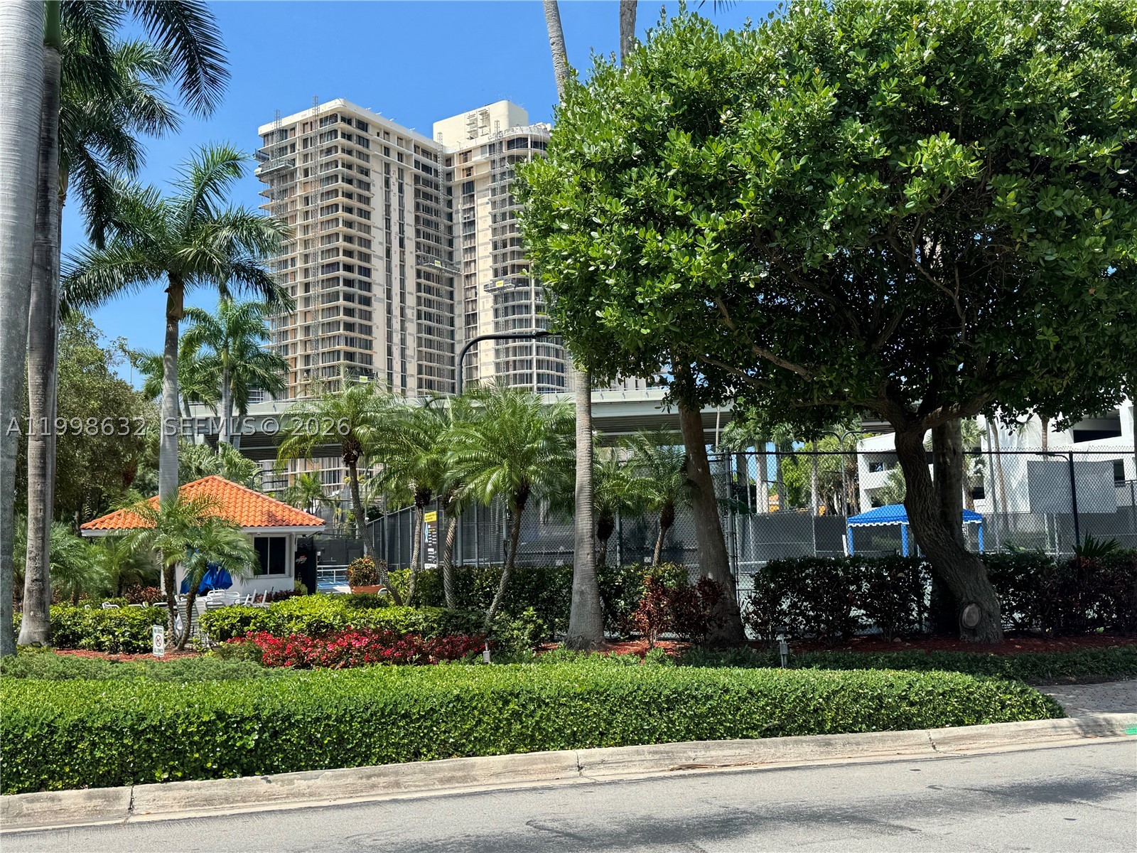 3530 Mystic Pointe Dr #2607, Aventura FL 33180