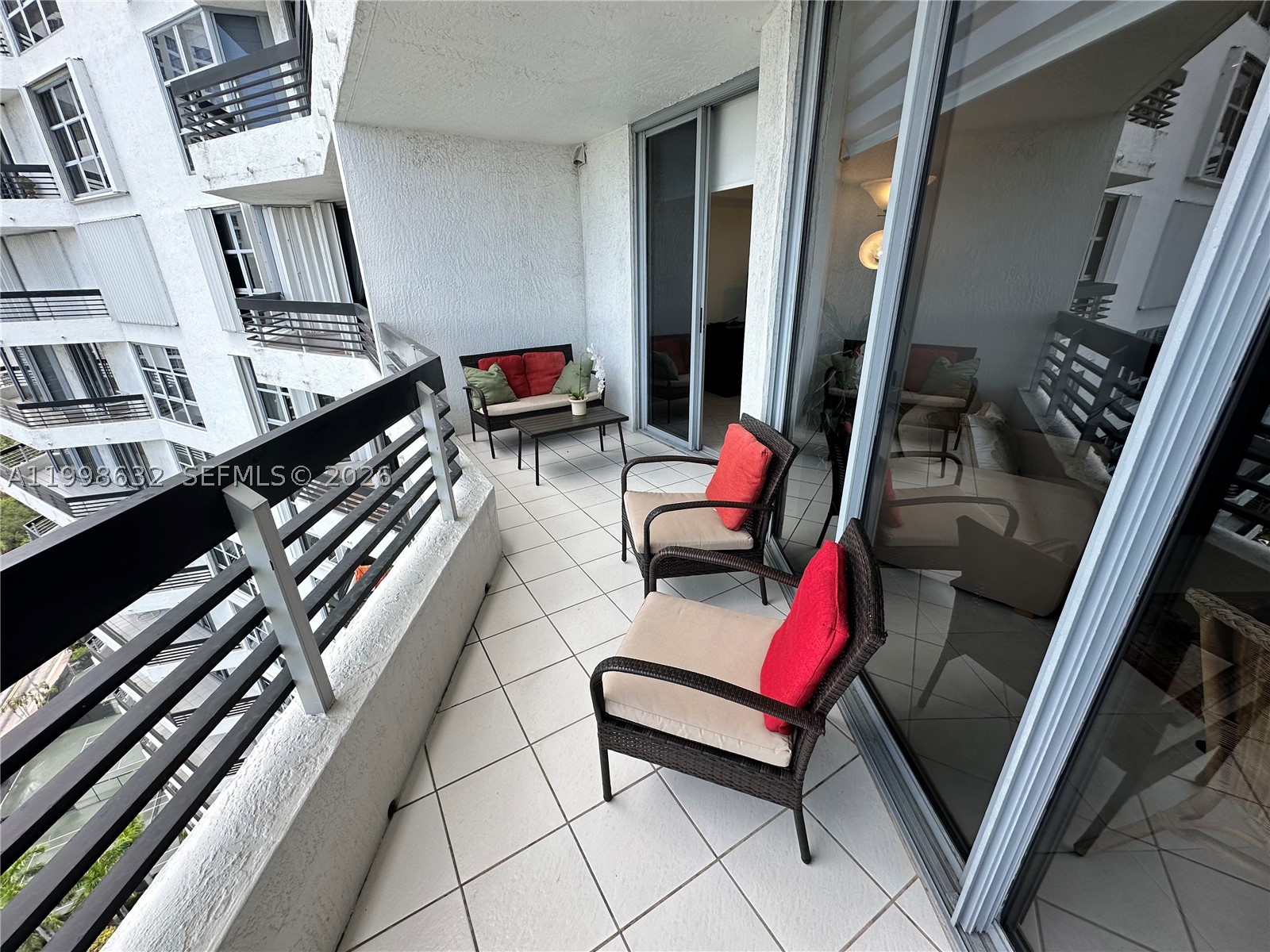 3530 Mystic Pointe Dr #2607, Aventura FL 33180