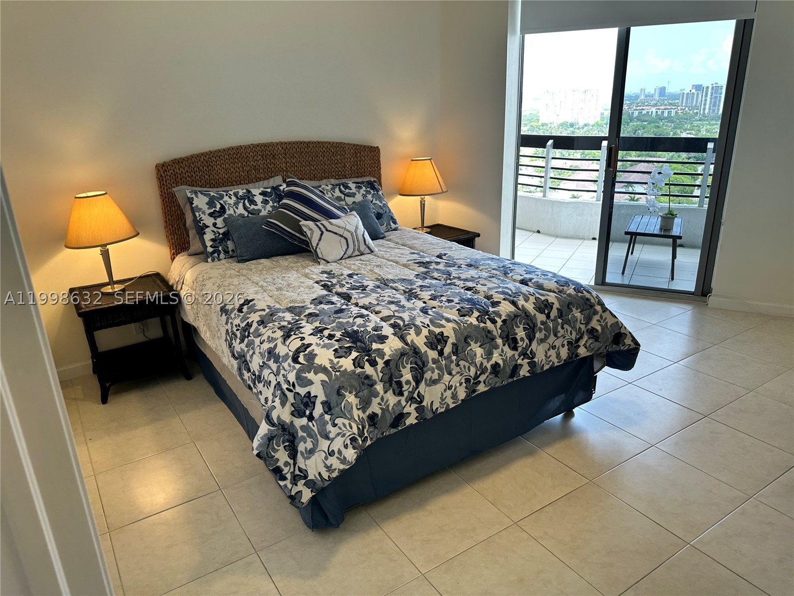 3530 Mystic Pointe Dr #2607, Aventura FL 33180