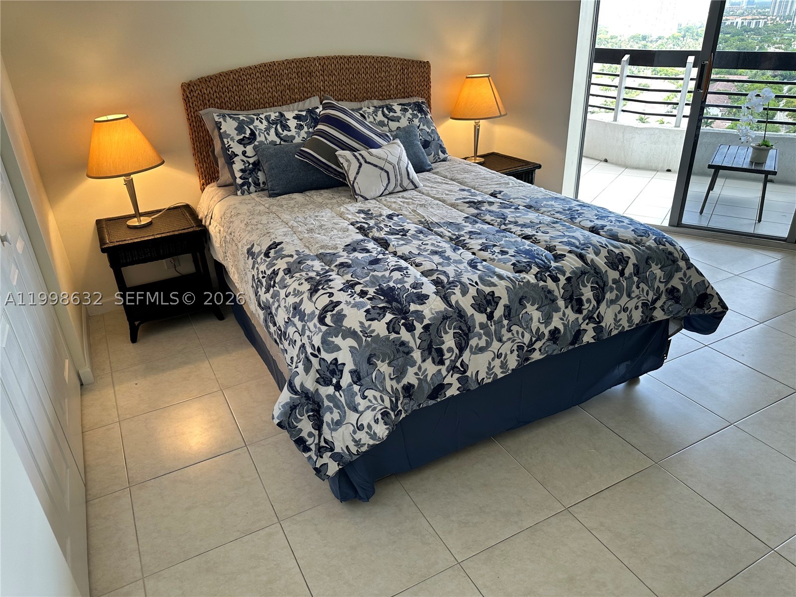 3530 Mystic Pointe Dr #2607, Aventura FL 33180