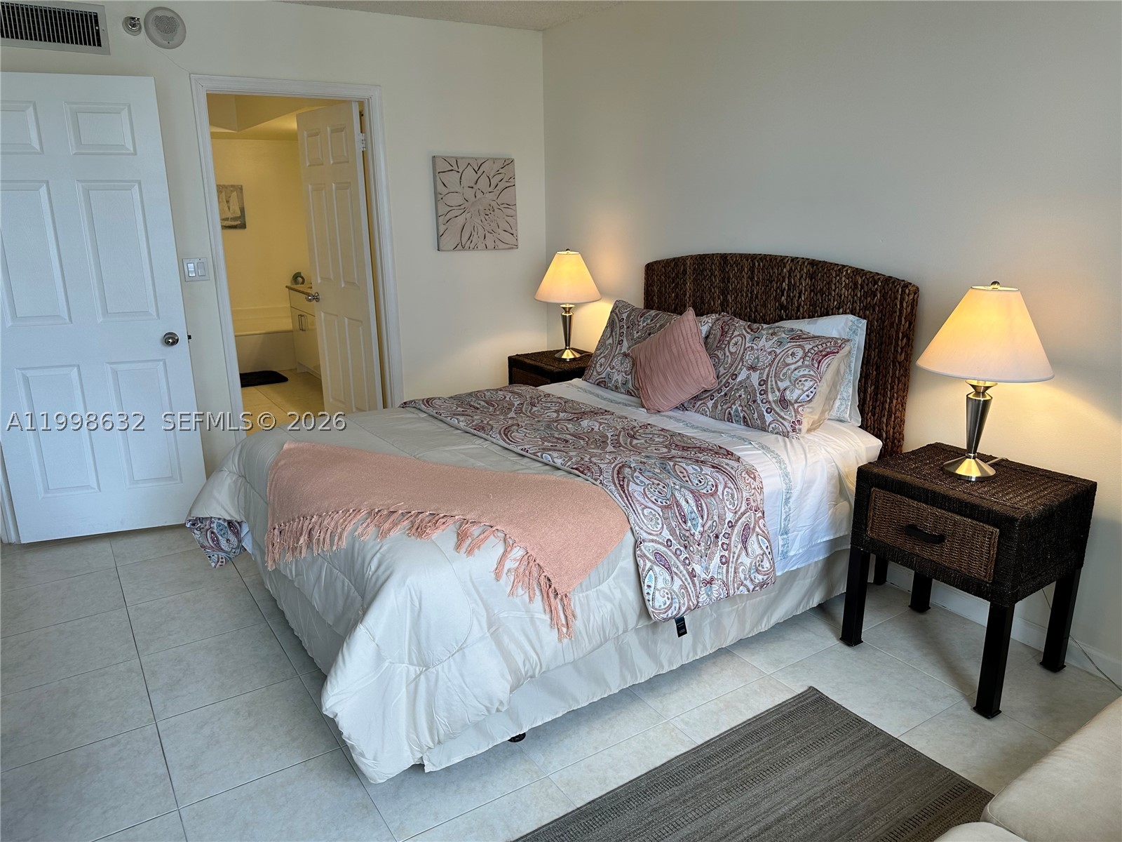3530 Mystic Pointe Dr #2607, Aventura FL 33180