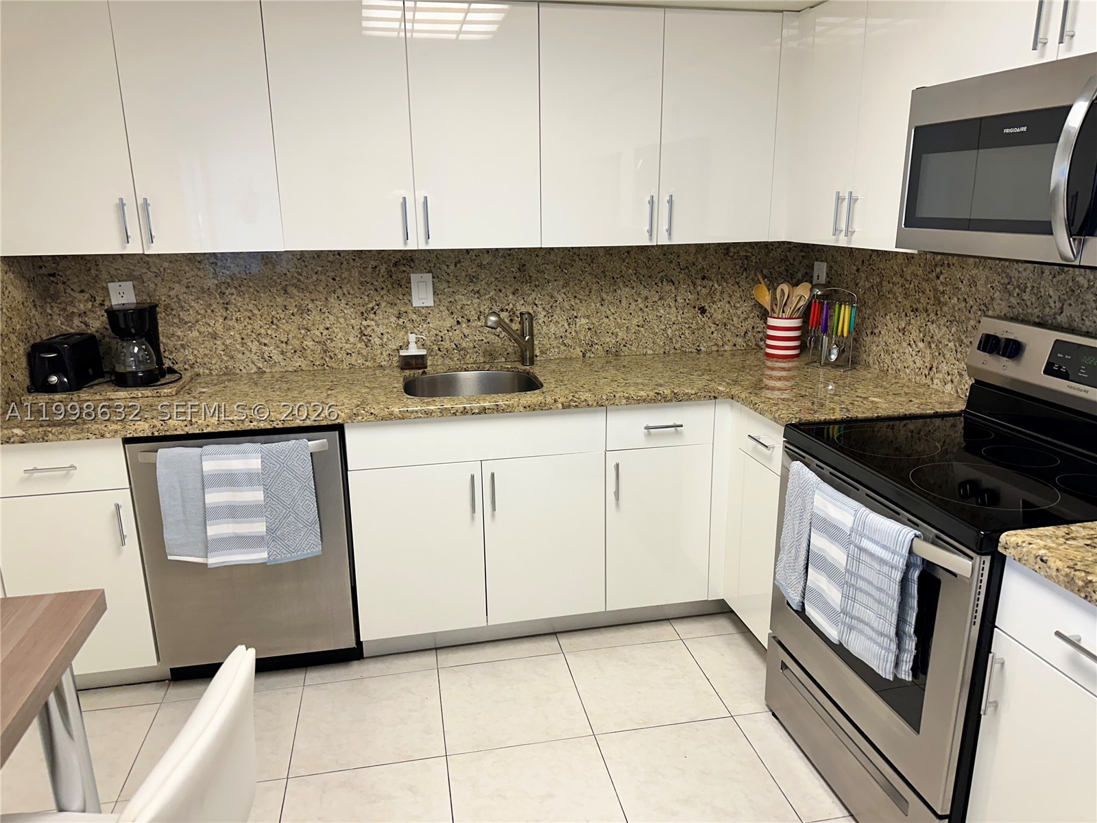 3530 Mystic Pointe Dr #2607, Aventura FL 33180