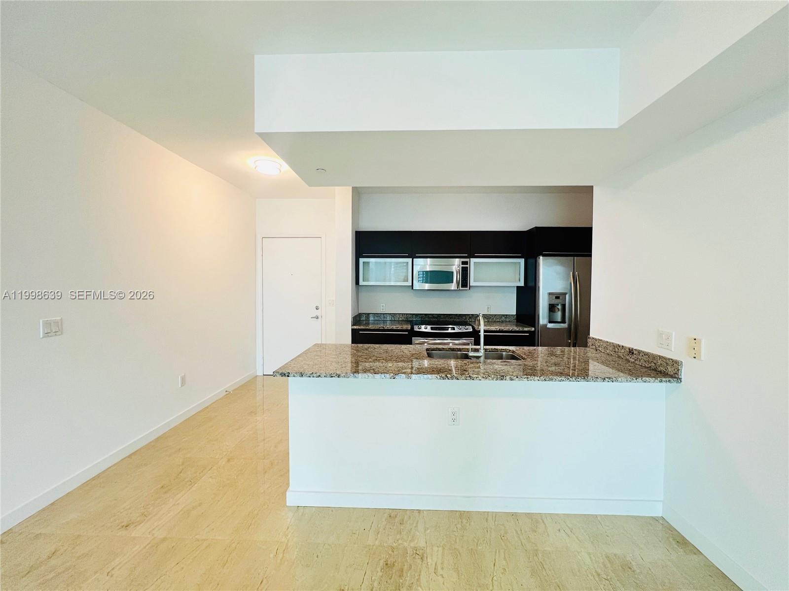 950 Brickell Bay Dr #2801, Miami FL 33131