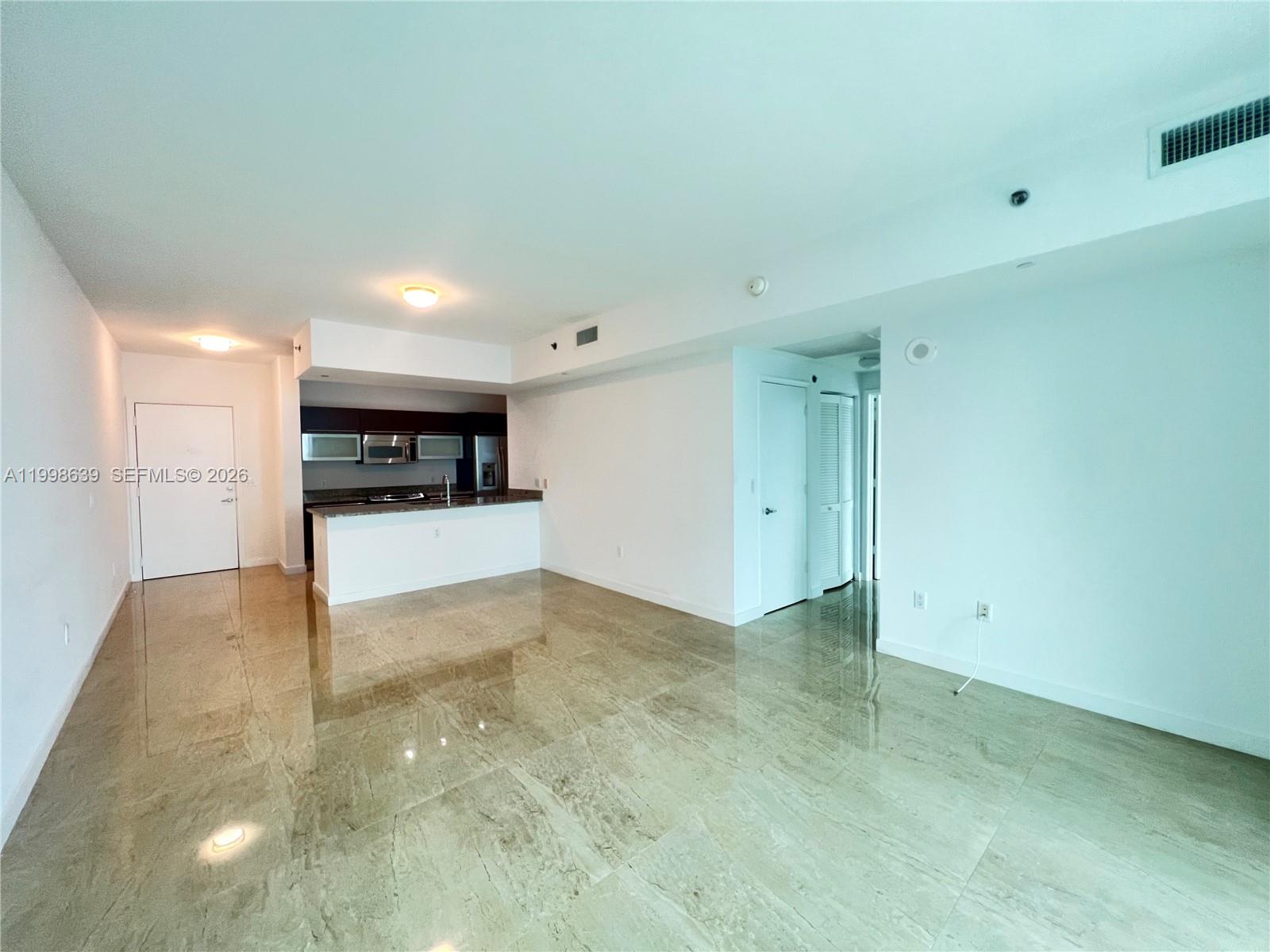 950 Brickell Bay Dr #2801, Miami FL 33131