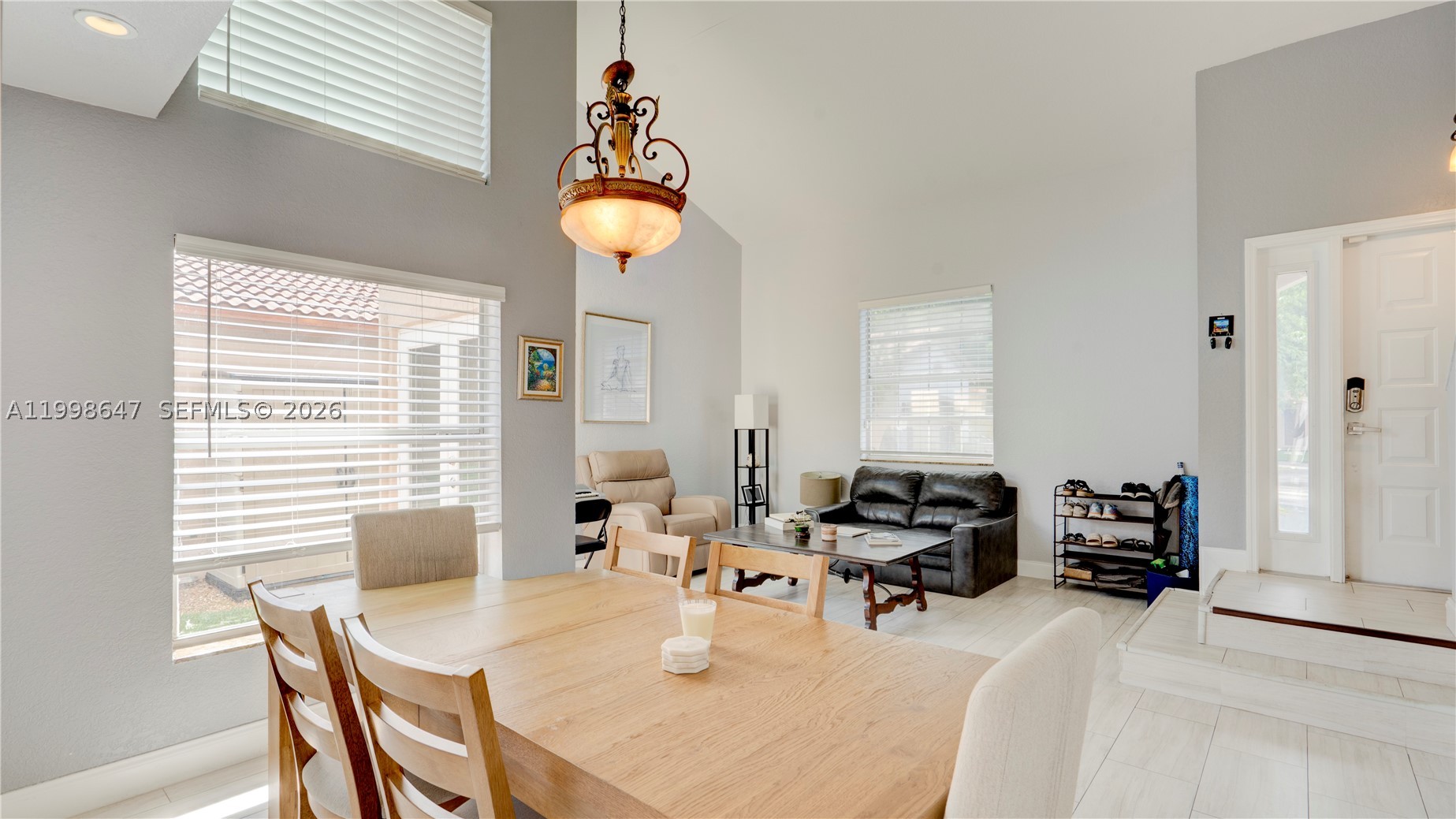 1237 NW 125th Ter, Sunrise FL 33323