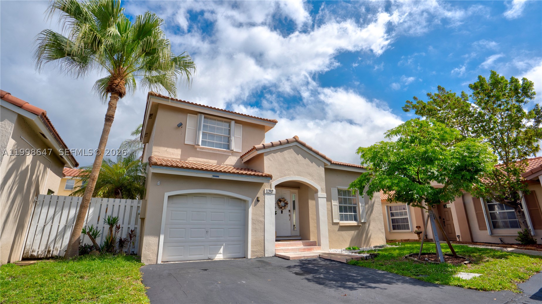 1237 NW 125th Ter, Sunrise FL 33323