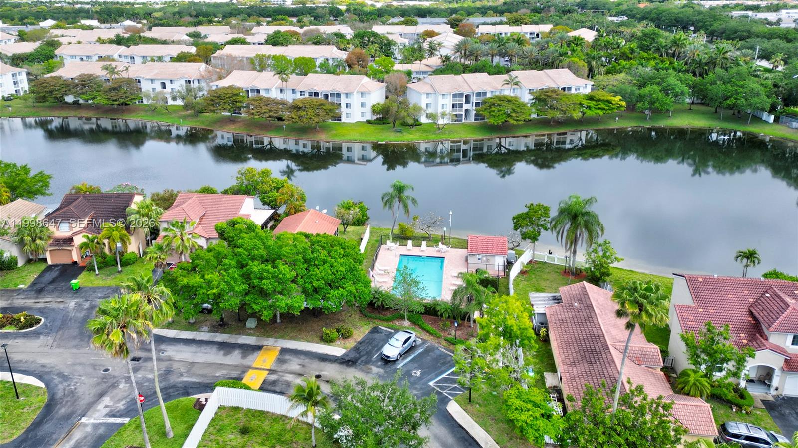 1237 NW 125th Ter, Sunrise FL 33323