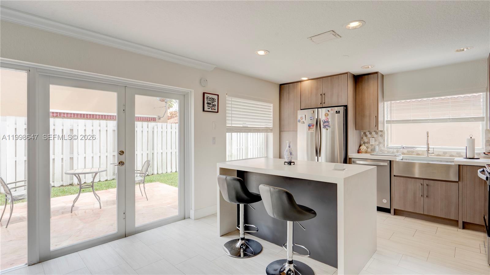 1237 NW 125th Ter, Sunrise FL 33323