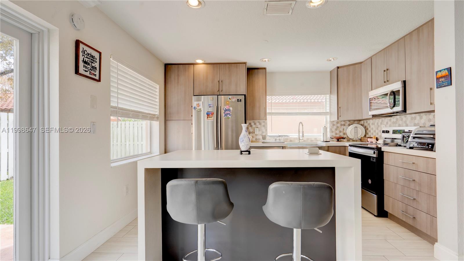 1237 NW 125th Ter, Sunrise FL 33323