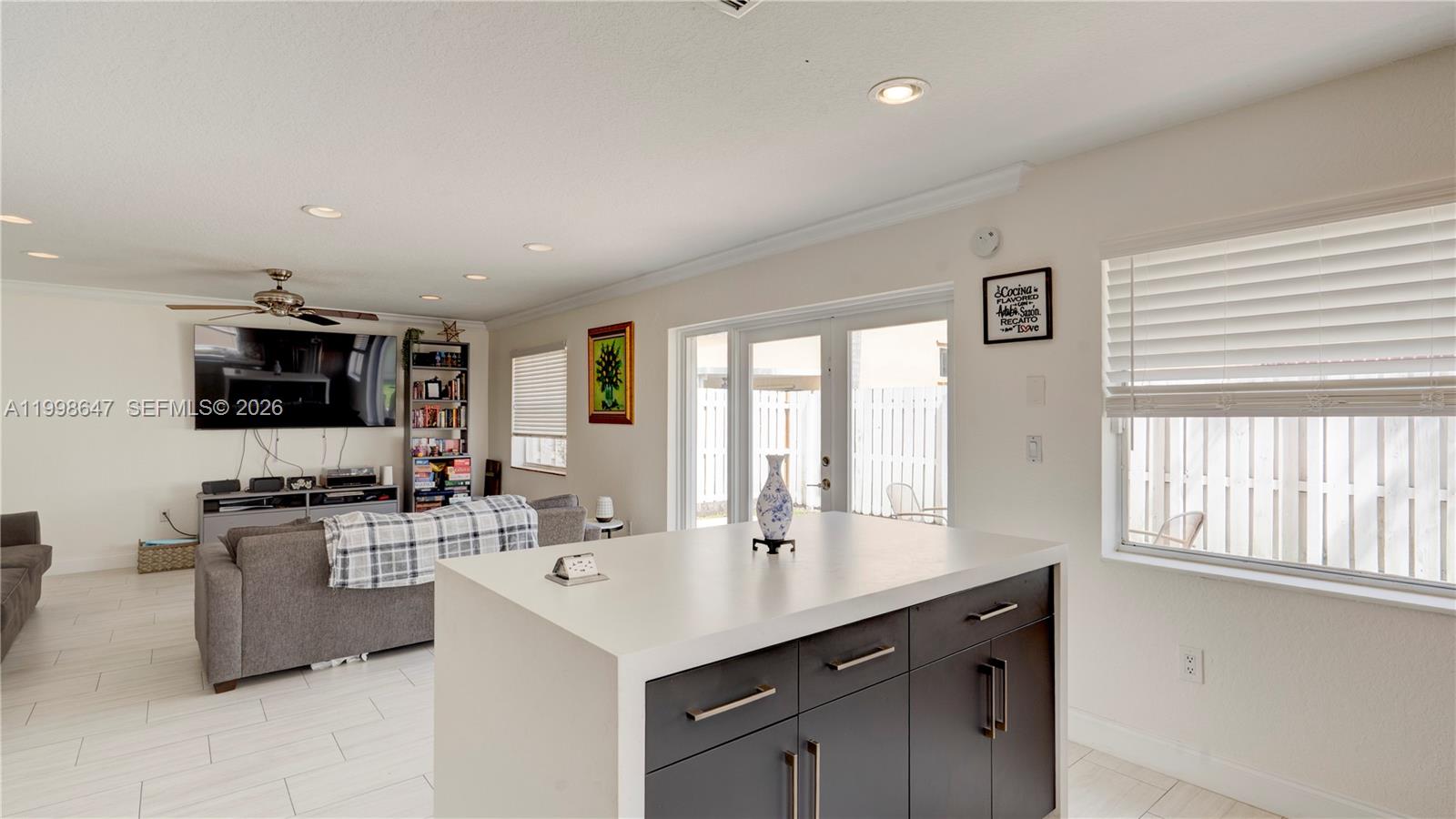 1237 NW 125th Ter, Sunrise FL 33323