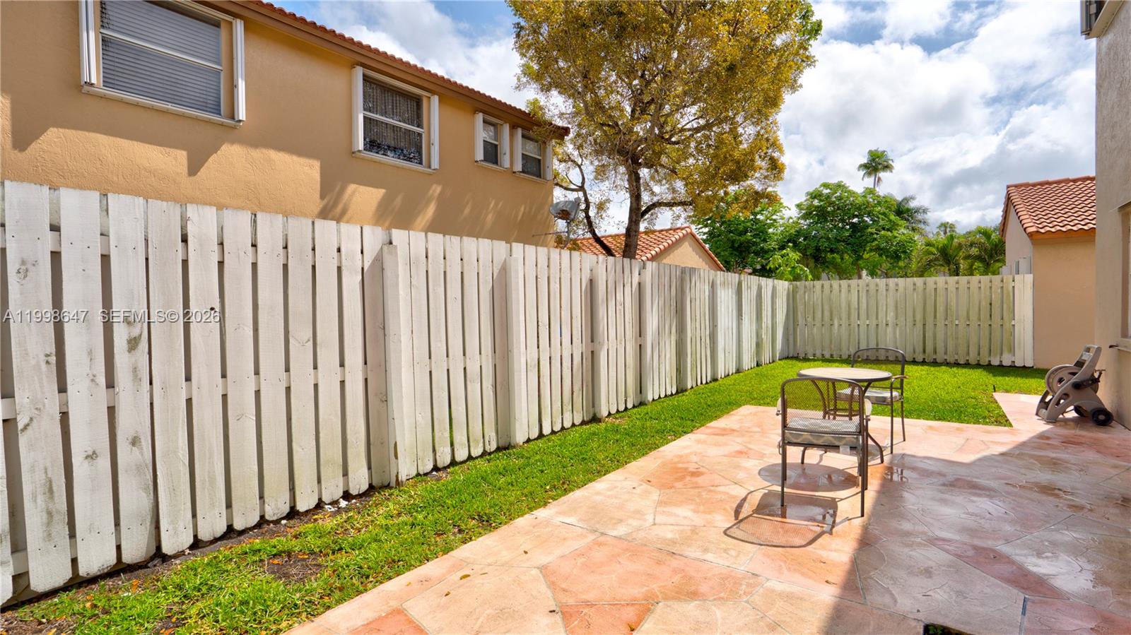 1237 NW 125th Ter, Sunrise FL 33323