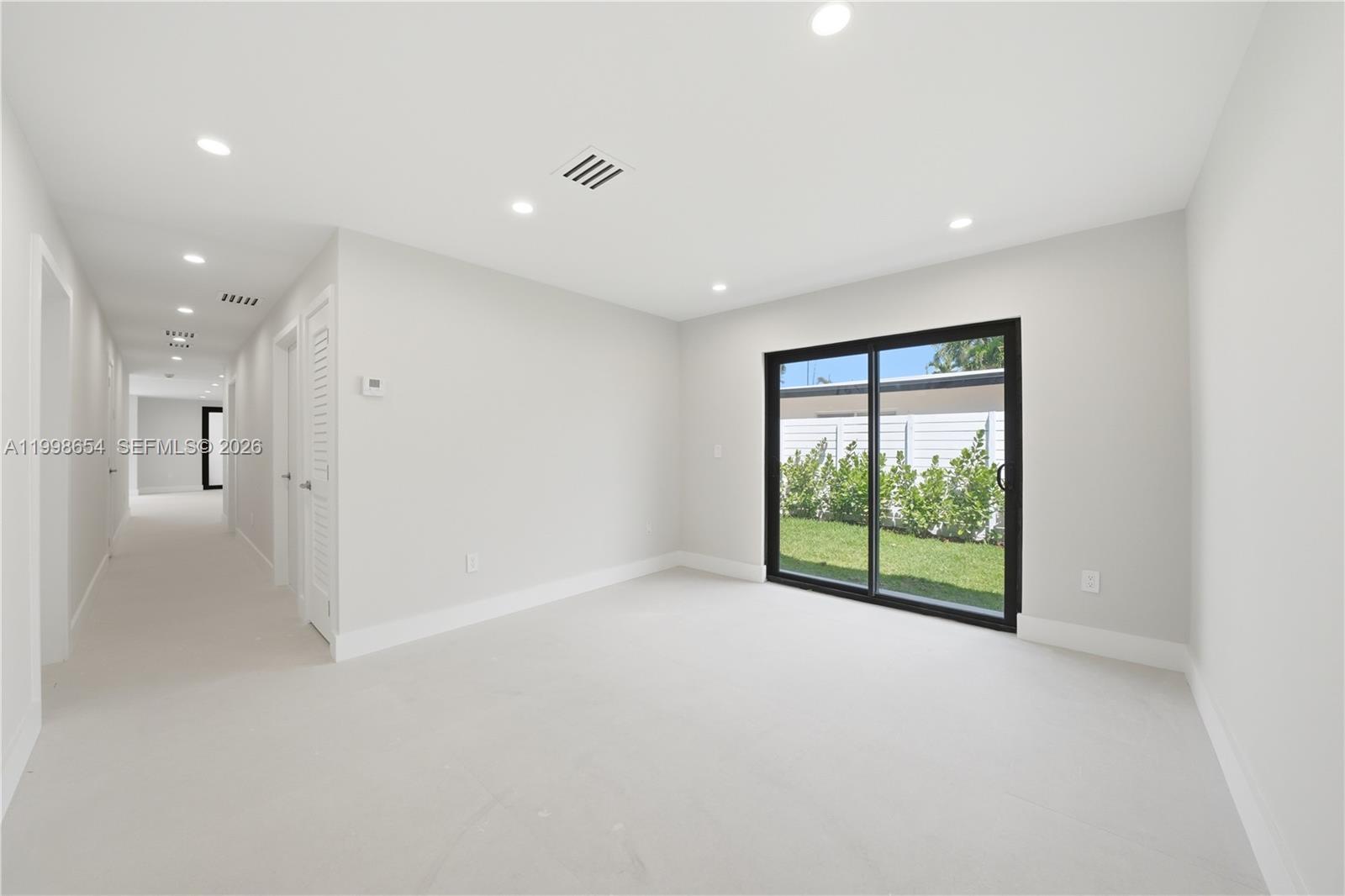 6332 SW 28th St, Miami FL 33155