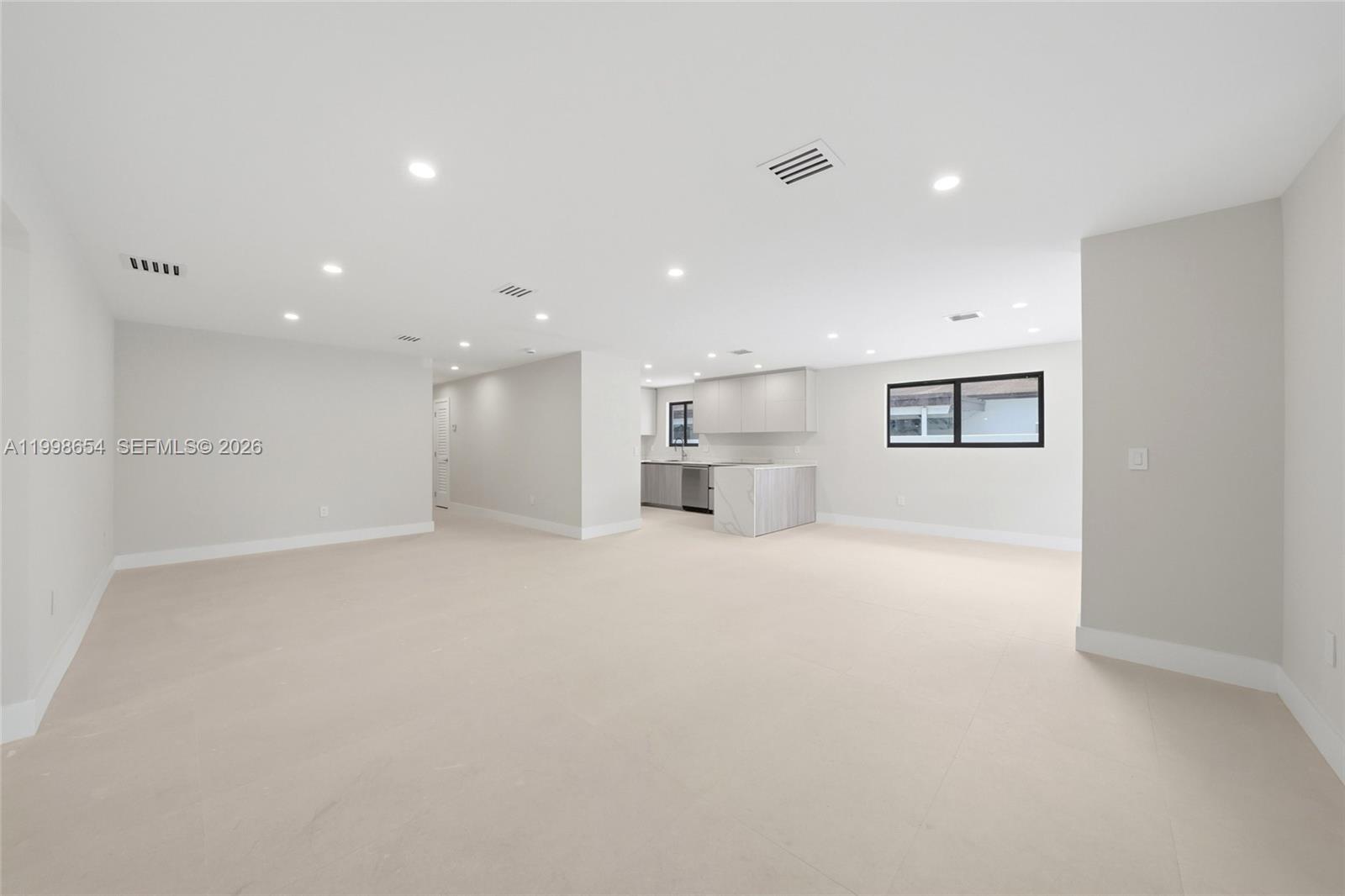 6332 SW 28th St, Miami FL 33155