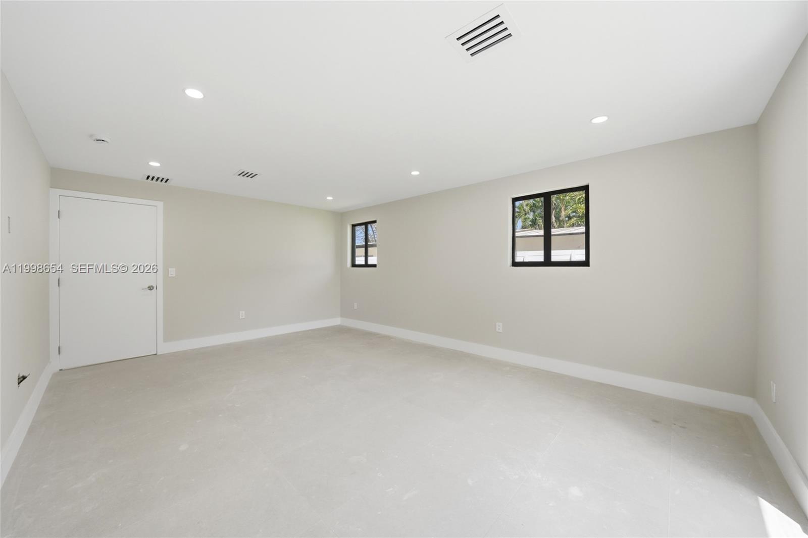 6332 SW 28th St, Miami FL 33155