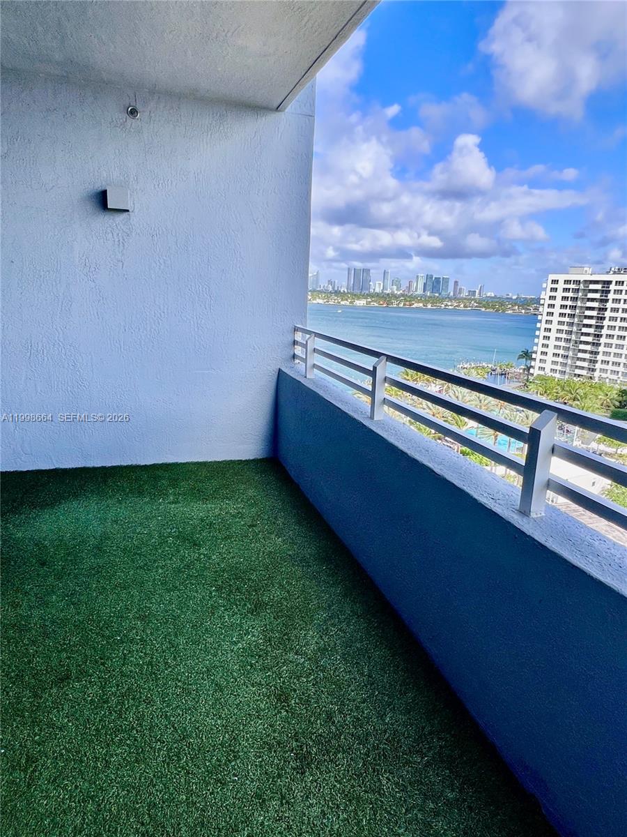 1330 West Ave #1205, Miami Beach FL 33139