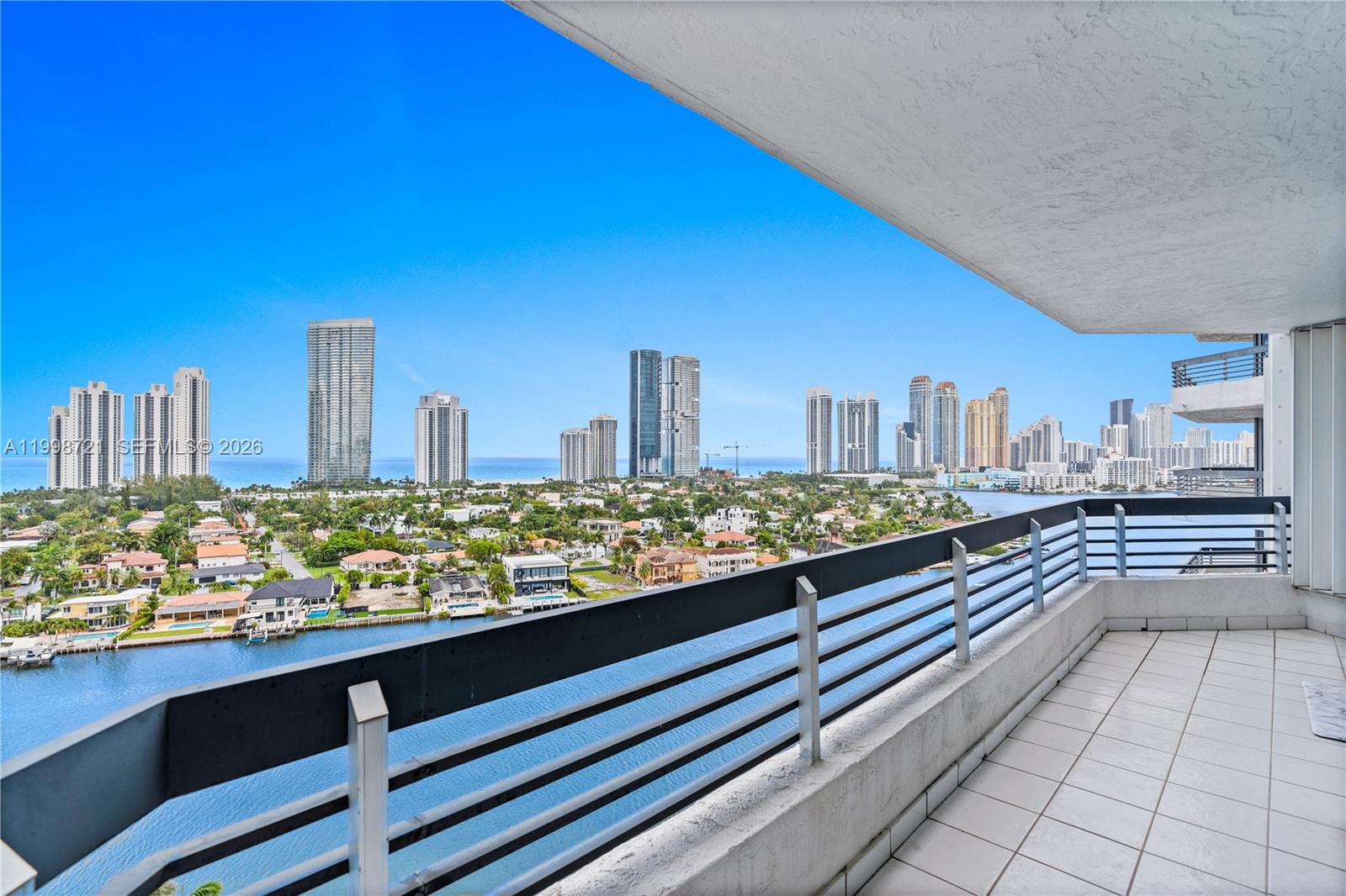 19101 NE 36th Ct #1811, Aventura FL 33180