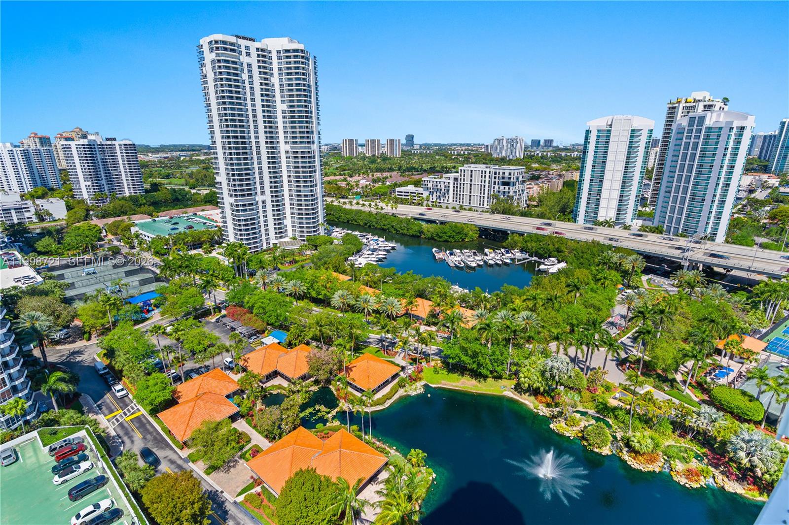 19101 NE 36th Ct #1811, Aventura FL 33180