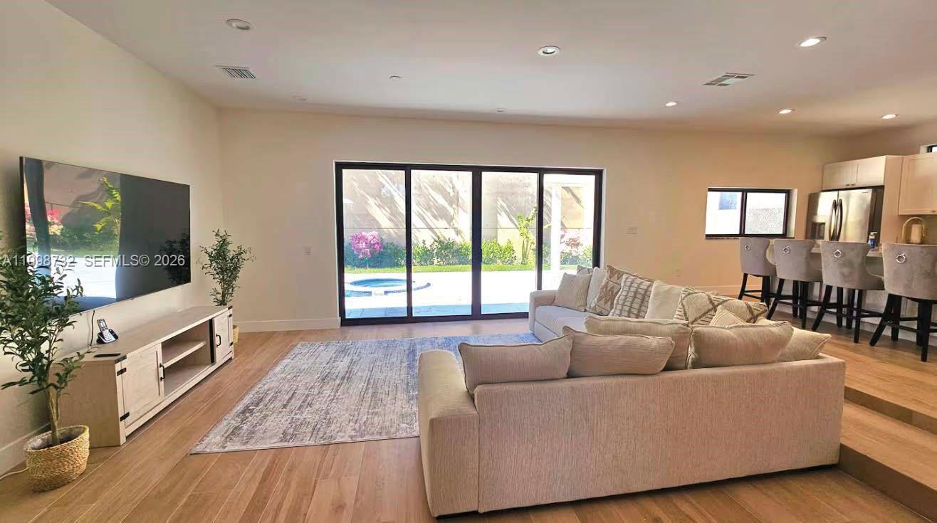 3409 Diane Dr, Boynton Beach FL 33435