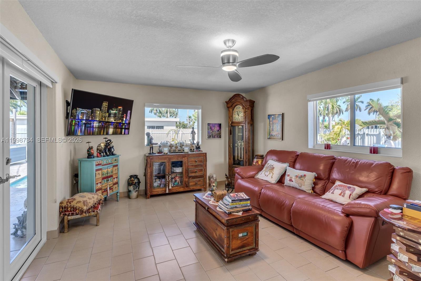 5100 SW 116th Ave, Miami FL 33165