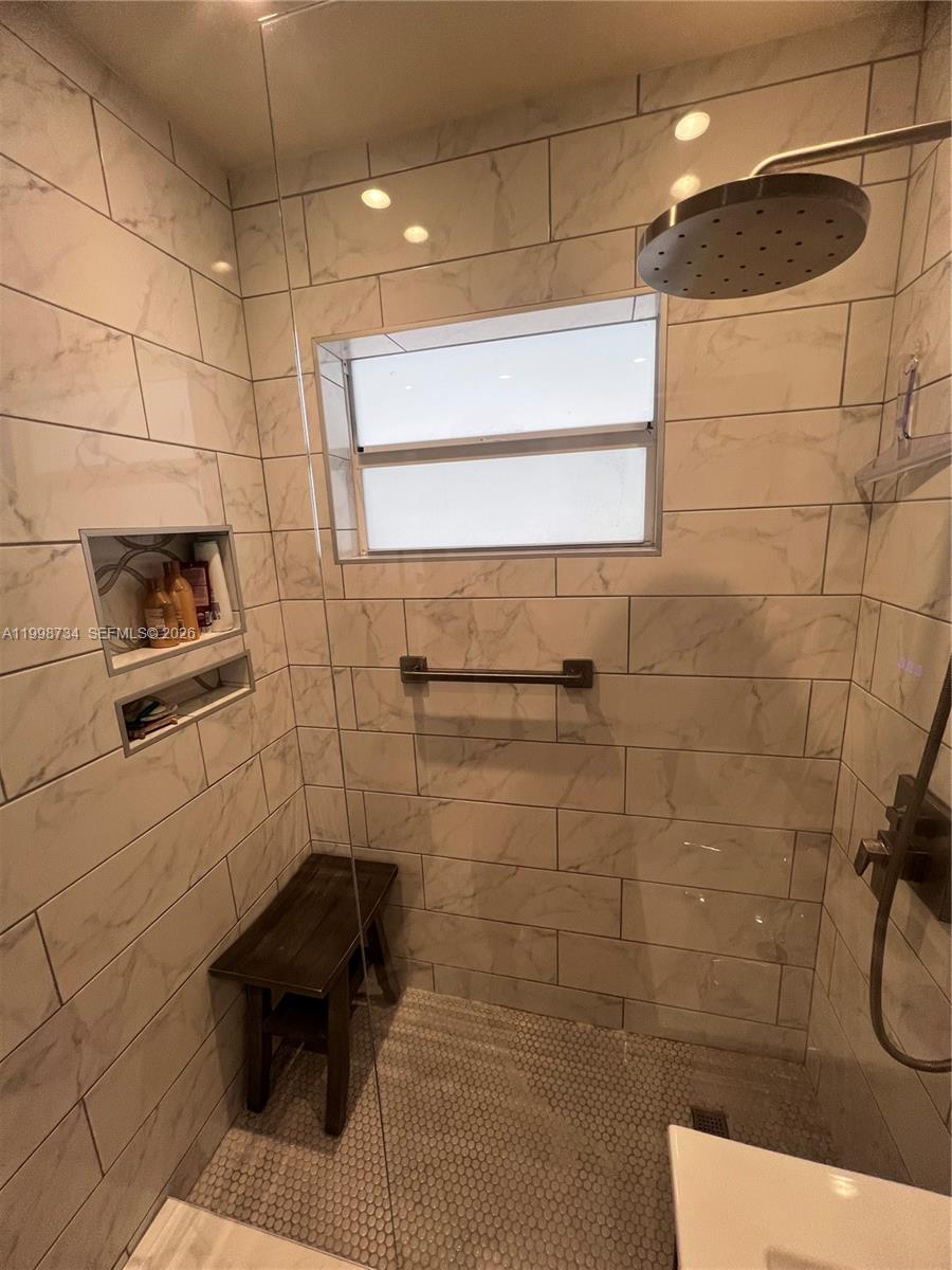 5100 SW 116th Ave, Miami FL 33165