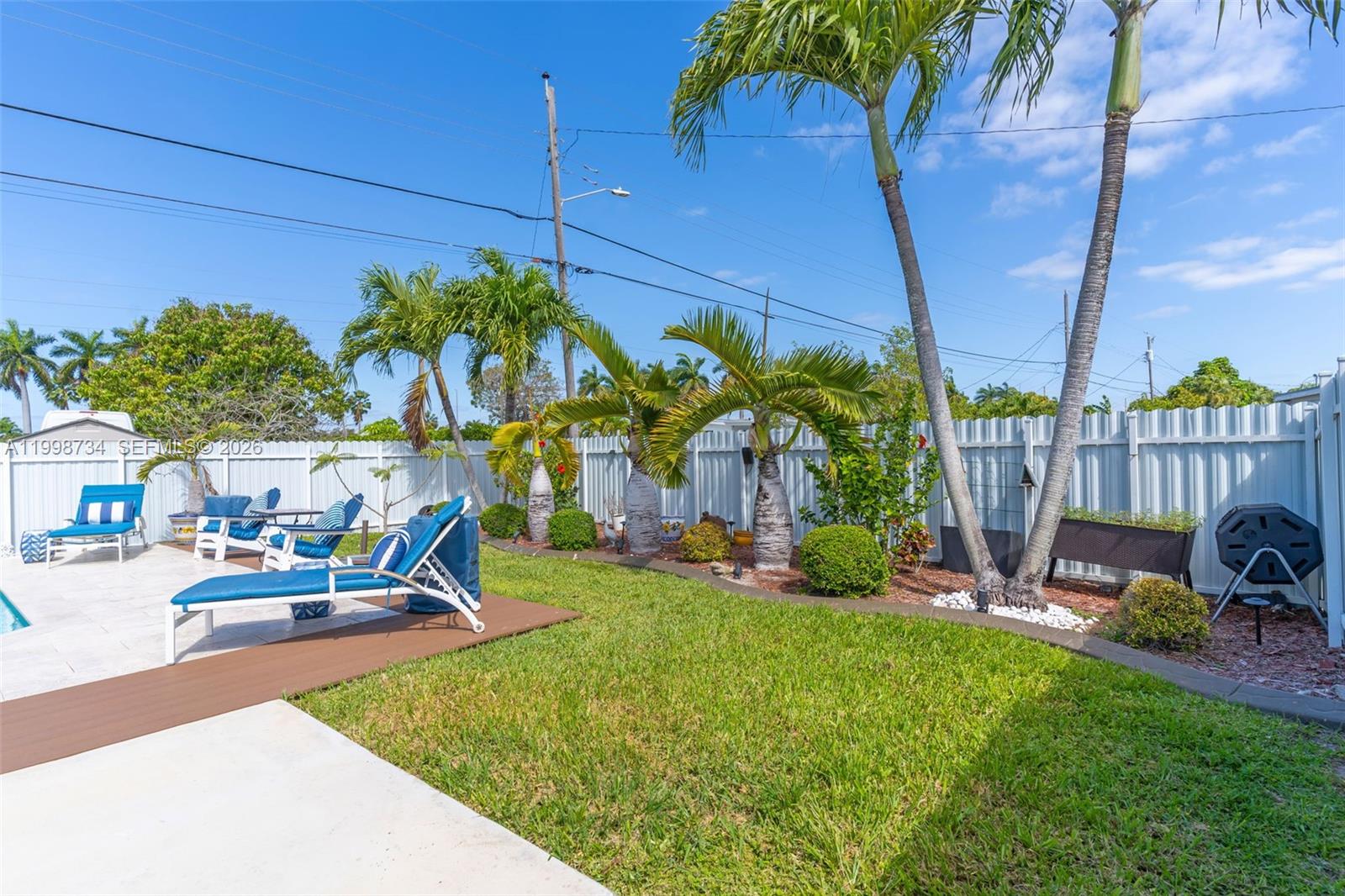 5100 SW 116th Ave, Miami FL 33165