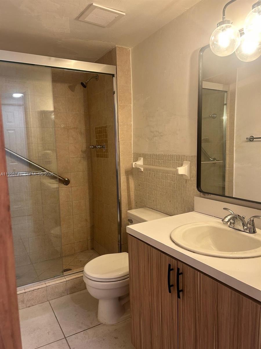 1205 Mariposa Ave #219, Coral Gables FL 33146