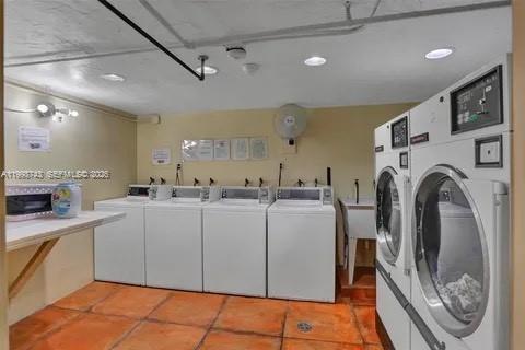 1205 Mariposa Ave #219, Coral Gables FL 33146