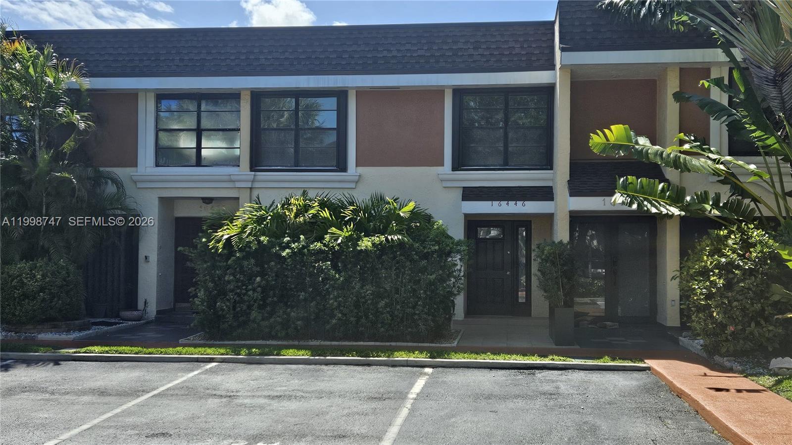 16446 NE 27th Pl #38, North Miami Beach FL 33160