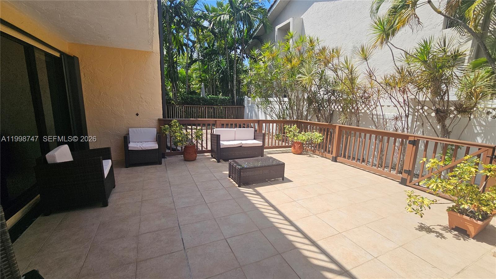 16446 NE 27th Pl #38, North Miami Beach FL 33160