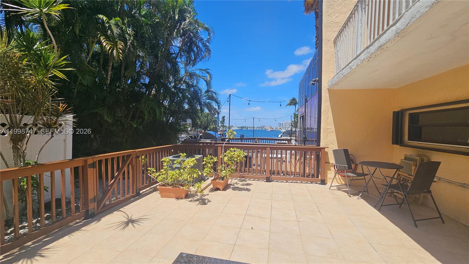16446 NE 27th Pl #38, North Miami Beach FL 33160