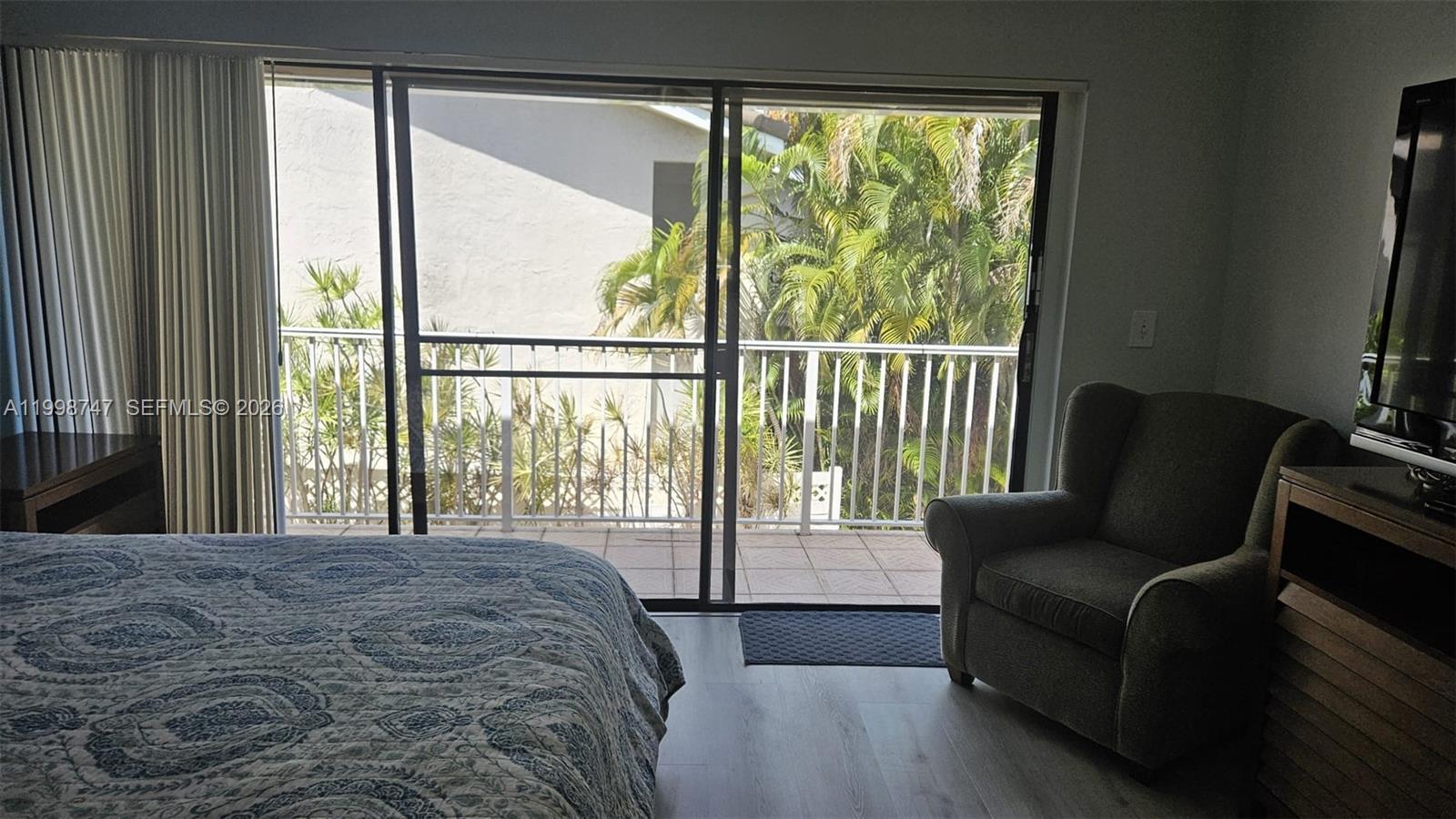 16446 NE 27th Pl #38, North Miami Beach FL 33160