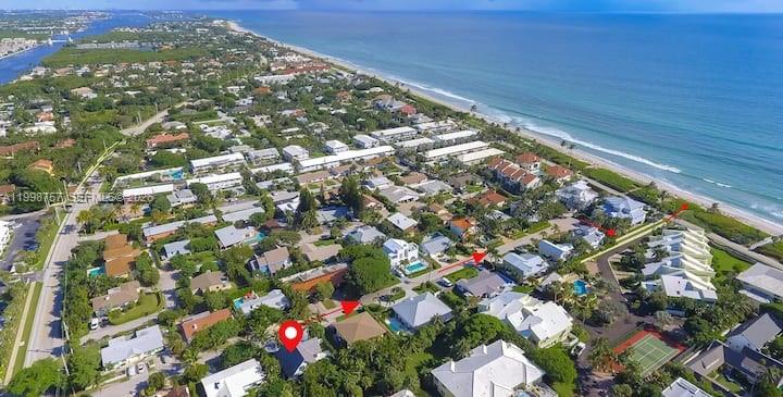 18 Hersey Dr, Ocean Ridge FL 33435
