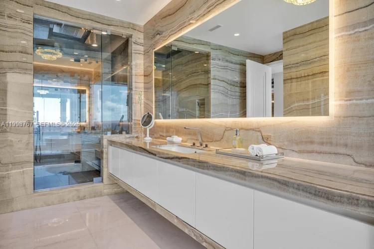 17901 Collins Ave #2604, Sunny Isles Beach FL 33160