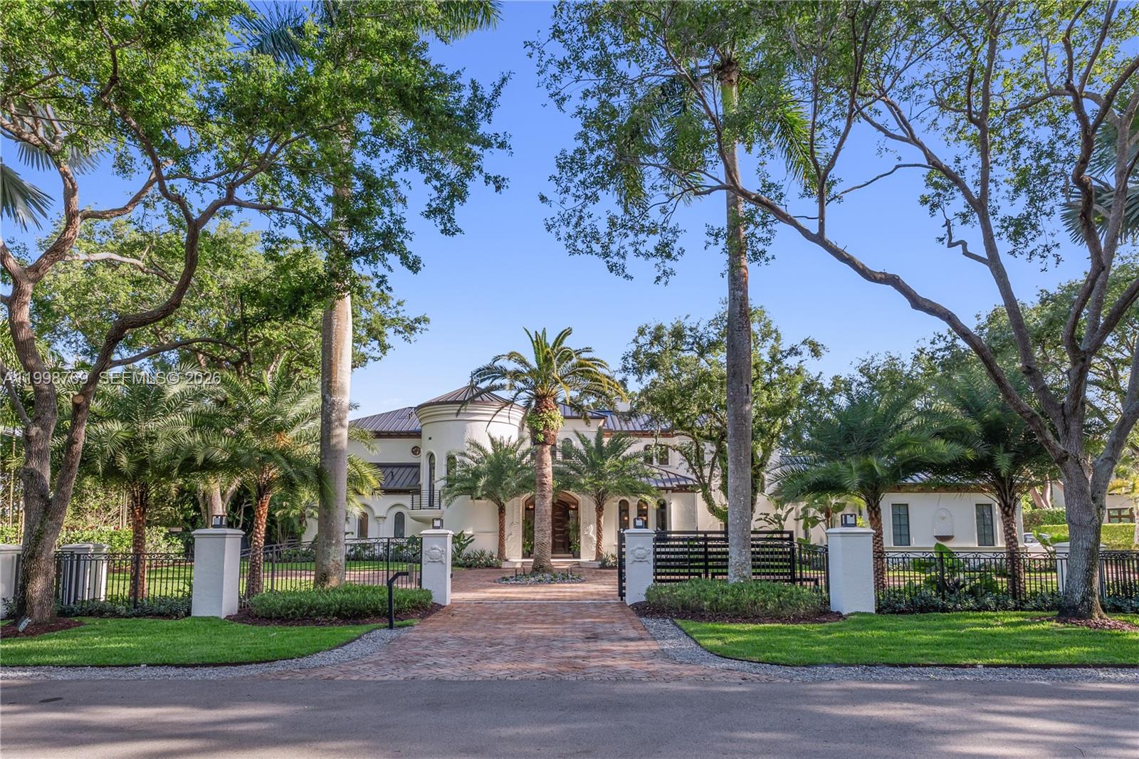 6350 SW 107th St, Pinecrest FL 33156
