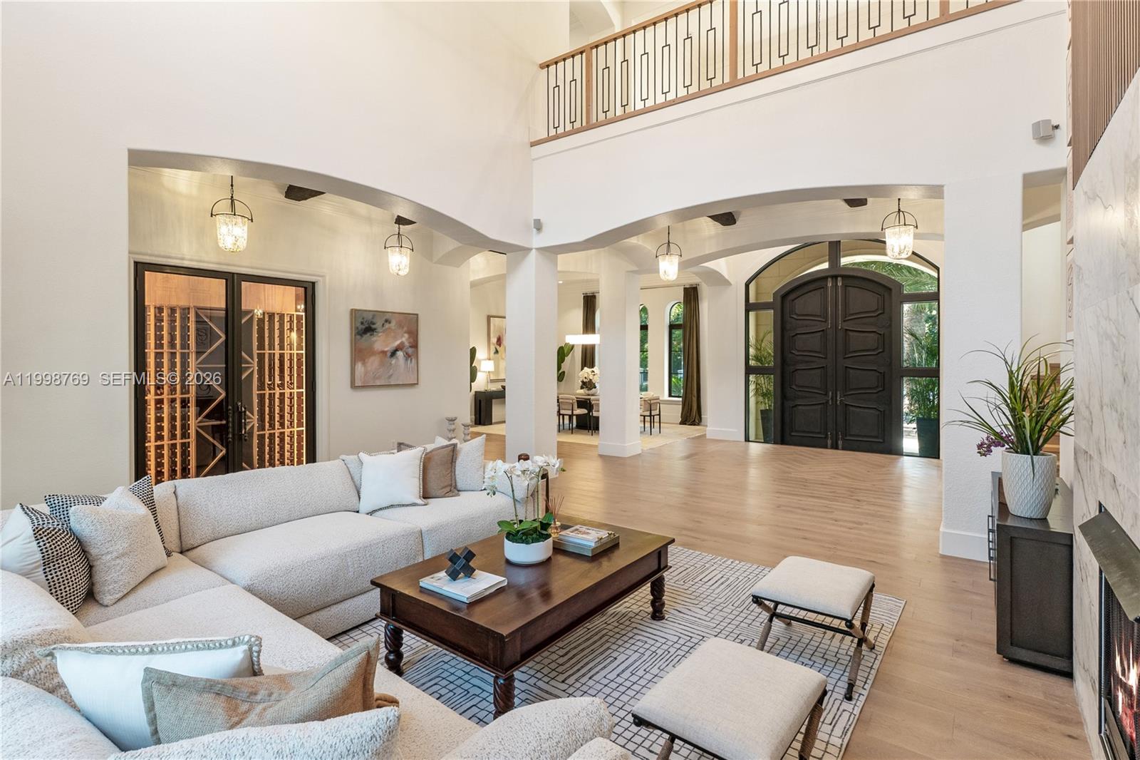 6350 SW 107th St, Pinecrest FL 33156