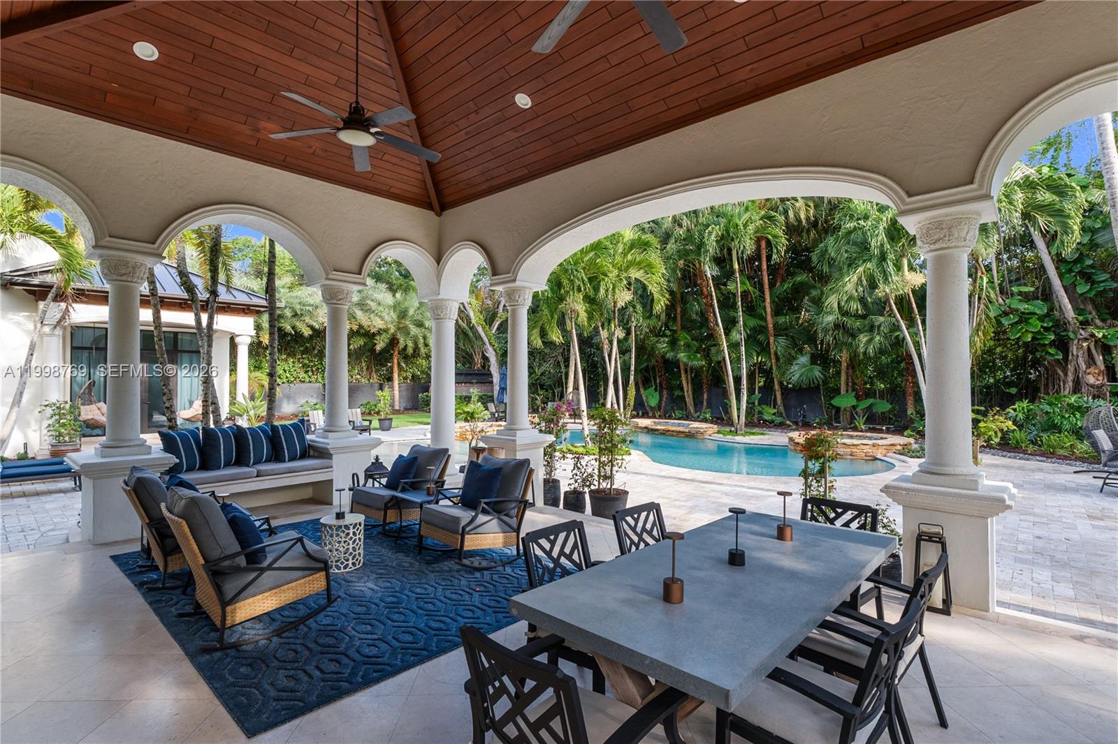 6350 SW 107th St, Pinecrest FL 33156