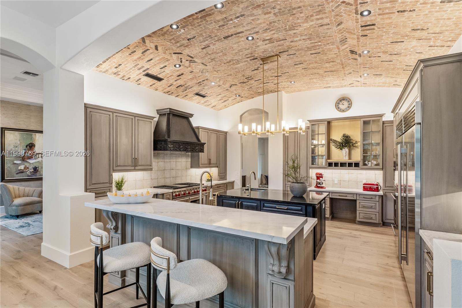6350 SW 107th St, Pinecrest FL 33156