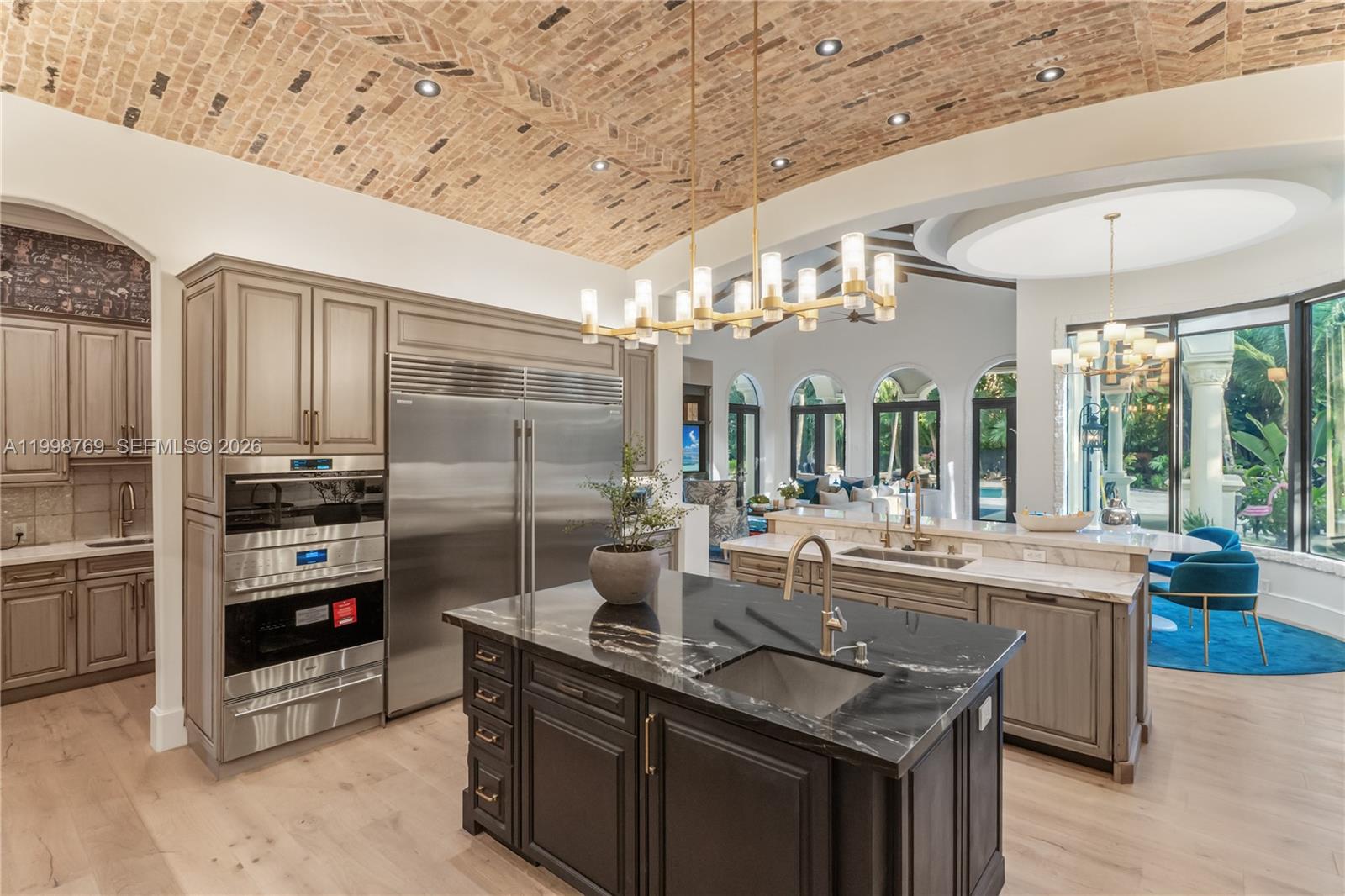 6350 SW 107th St, Pinecrest FL 33156