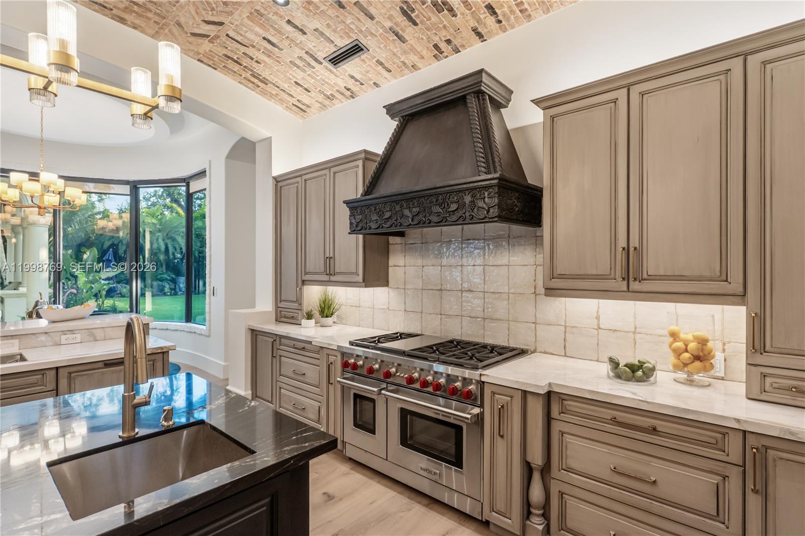 6350 SW 107th St, Pinecrest FL 33156