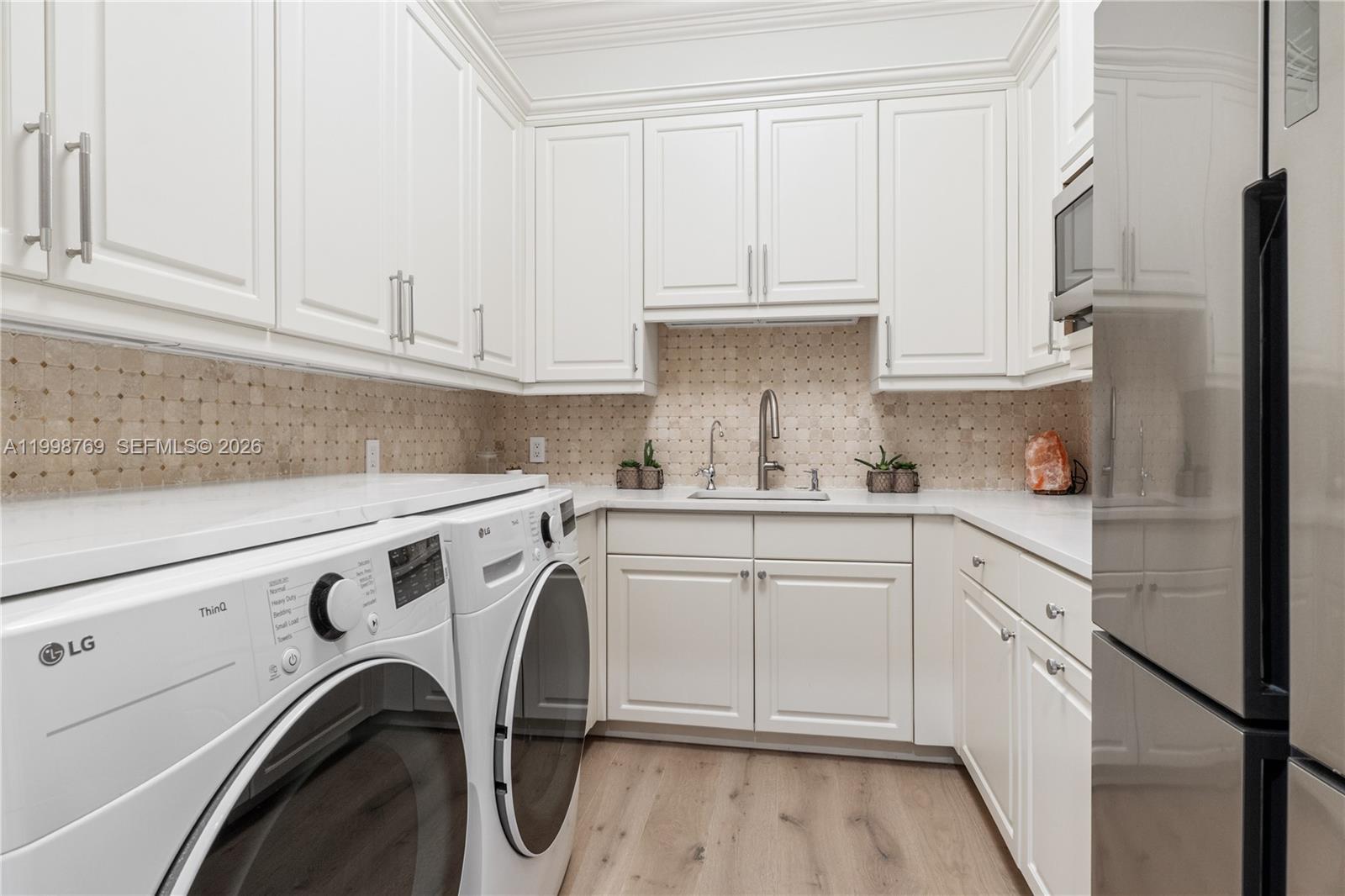 6350 SW 107th St, Pinecrest FL 33156