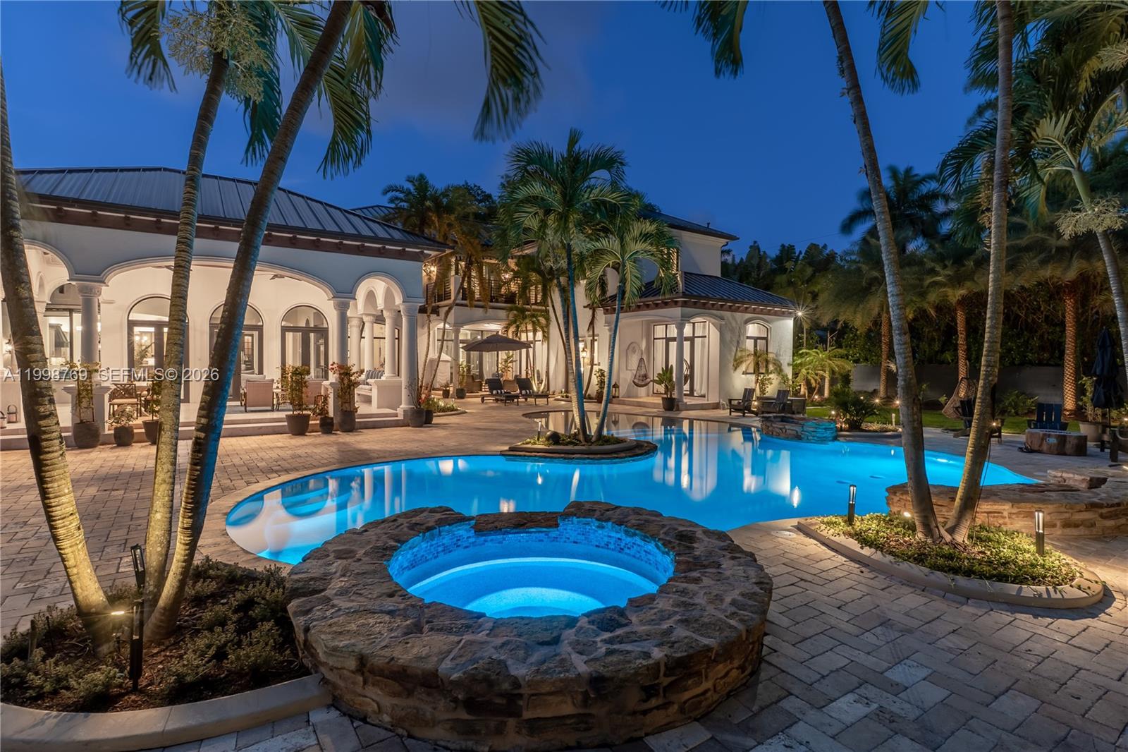 6350 SW 107th St, Pinecrest FL 33156
